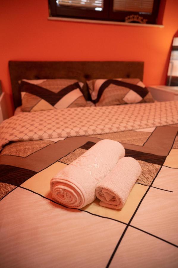 Bogo Apartment Бітола Екстер'єр фото